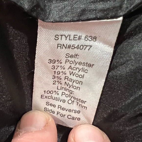 CAbi Short Tweed Jacket Single Button Size 8 - Picture 6 of 8